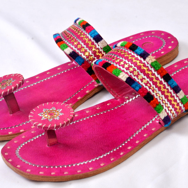 Leather Chappal Rogaan